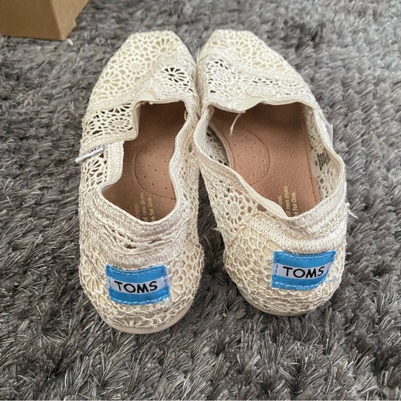 Lace toms - Picture 3 of 7